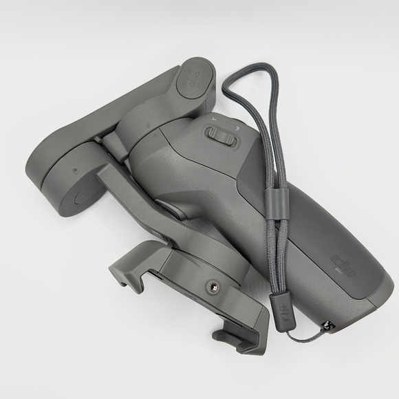 DJI Osmo Mobile 3 - Picture 4 of 6